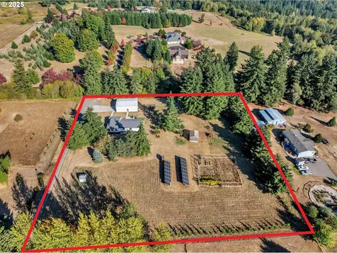 8507 NE 328th Street La Center WA 98629