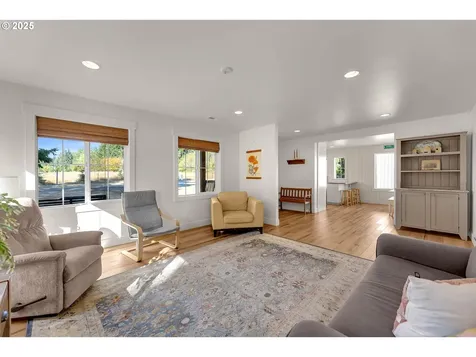 8507 NE 328th Street La Center WA 98629
