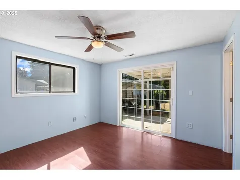 9714 NE 91st Avenue Vancouver WA 98662