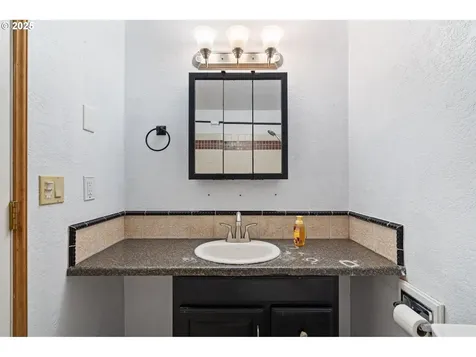 9714 NE 91st Avenue Vancouver WA 98662