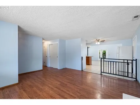 9714 NE 91st Avenue Vancouver WA 98662