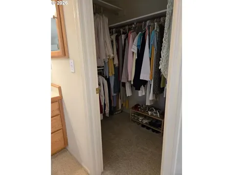 2719 Golfview Avenue Sutherlin OR 97479