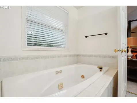 16003 NE 203rd Court Brush Prairie WA 98606