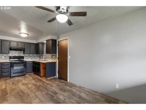 417 NE Oaken Hills Drive Willamina OR 97396