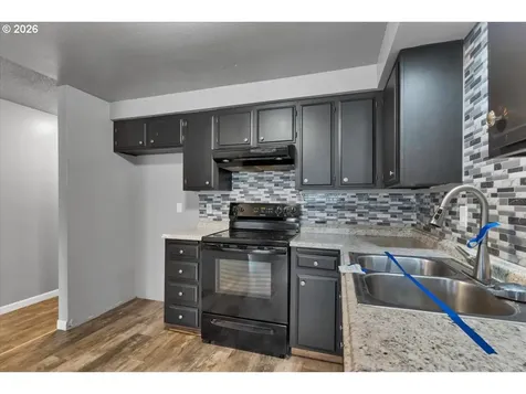 417 NE Oaken Hills Drive Willamina OR 97396