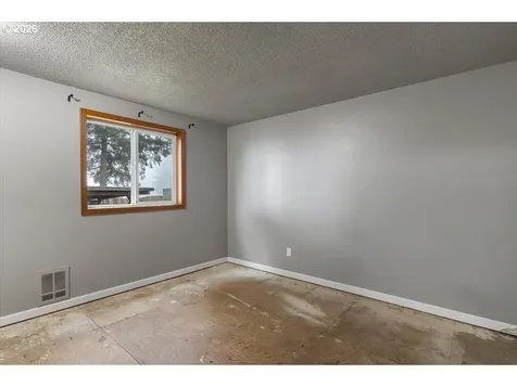 417 NE Oaken Hills Drive Willamina OR 97396