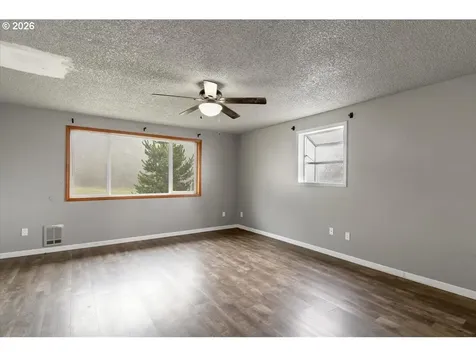 417 NE Oaken Hills Drive Willamina OR 97396