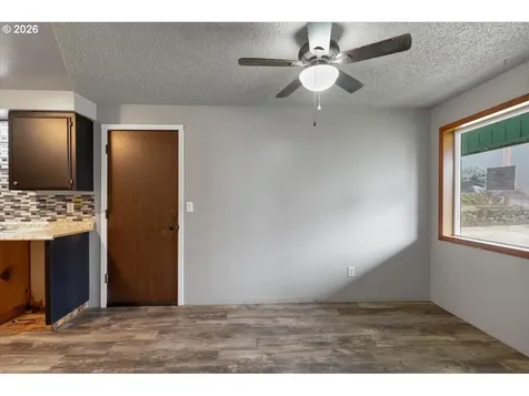 417 NE Oaken Hills Drive Willamina OR 97396