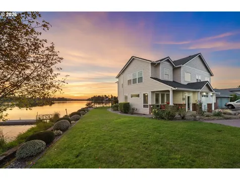 21795 NE Lachenview Lane Fairview OR 97024
