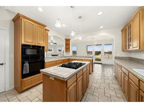 21795 NE Lachenview Lane Fairview OR 97024