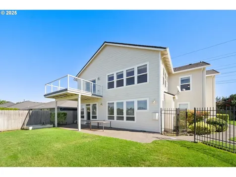 21795 NE Lachenview Lane Fairview OR 97024