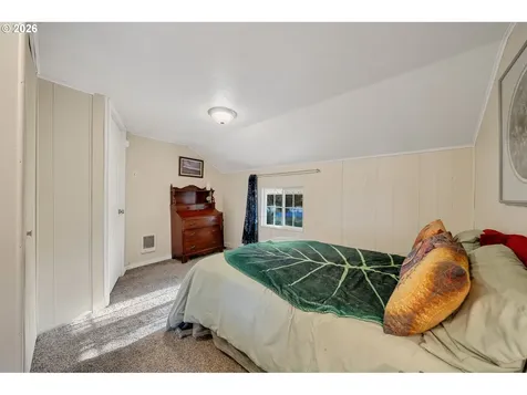 24740 Highway 101 Cloverdale OR 97112