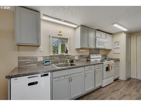 24740 Highway 101 Cloverdale OR 97112