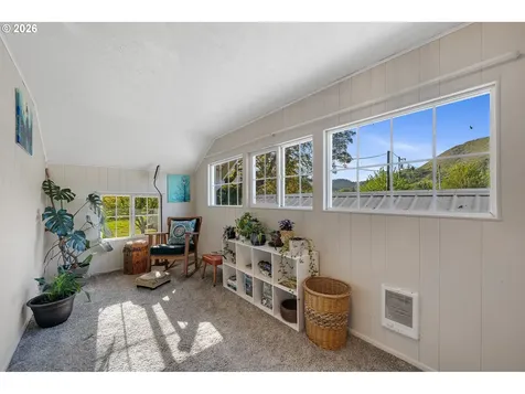 24740 Highway 101 Cloverdale OR 97112