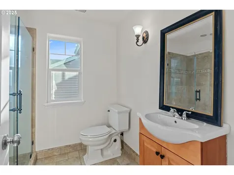 13636 SW Willow Top Lane Portland OR 97224