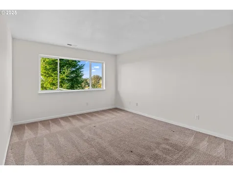 13636 SW Willow Top Lane Portland OR 97224