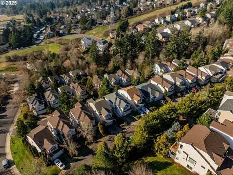 13636 SW Willow Top Lane Portland OR 97224