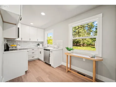2812 SE 153rd Avenue Portland OR 97236
