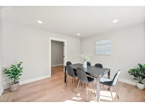 2812 SE 153rd Avenue Portland OR 97236