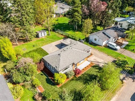 2812 SE 153rd Avenue Portland OR 97236