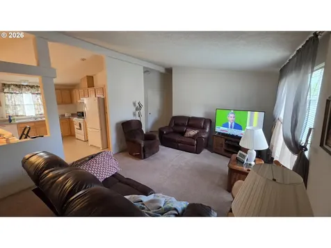 923 Scott Terrace Reedsport OR 97467