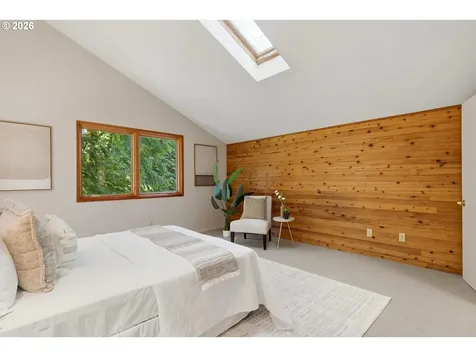 7024 SW Canyon Drive Portland OR 97225