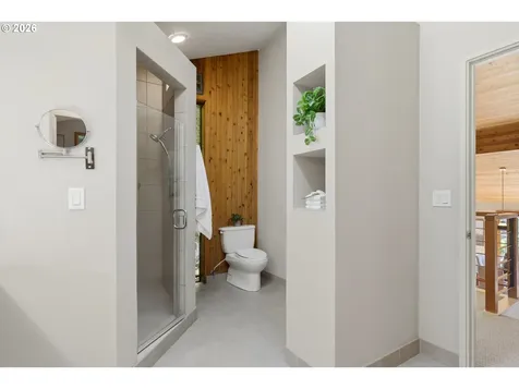 7024 SW Canyon Drive Portland OR 97225