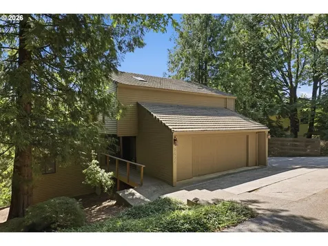 7024 SW Canyon Drive Portland OR 97225