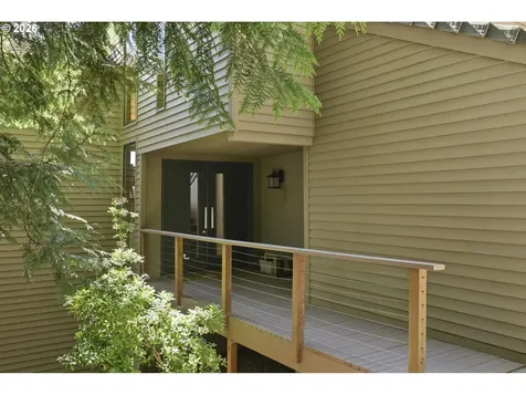 7024 SW Canyon Drive Portland OR 97225