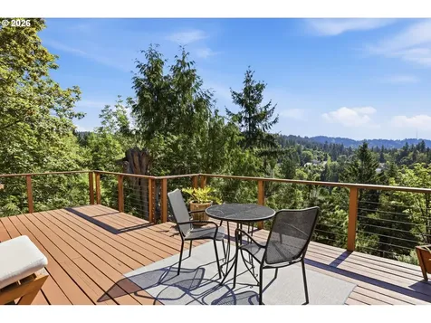 7024 SW Canyon Drive Portland OR 97225