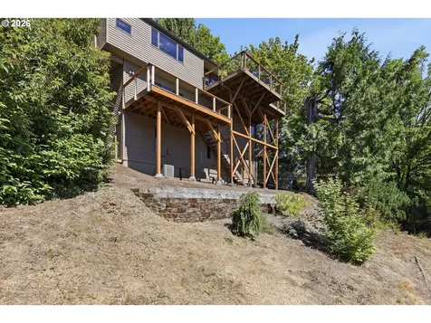 7024 SW Canyon Drive Portland OR 97225