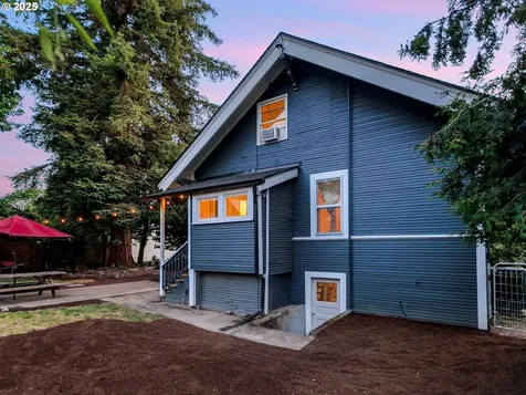 1630 SE 46th Avenue Portland OR 97215