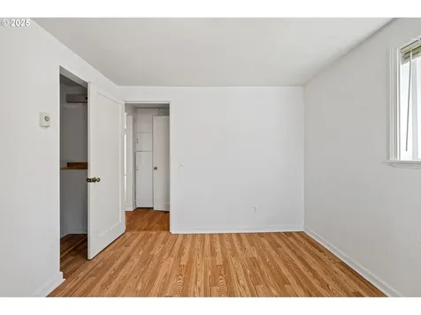 1917 Scott Road Springfield OR 97477