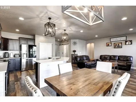 955 35th Avenue Forest Grove OR 97116