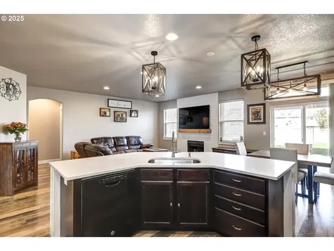 955 35th Avenue Forest Grove OR 97116