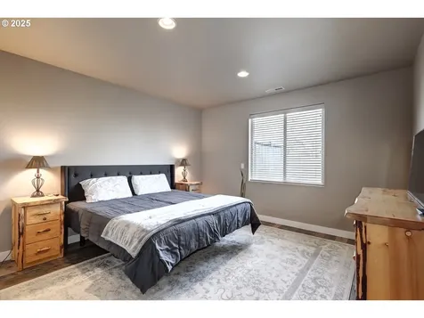 955 35th Avenue Forest Grove OR 97116