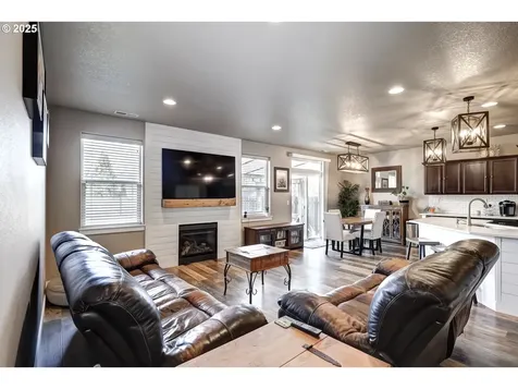 955 35th Avenue Forest Grove OR 97116
