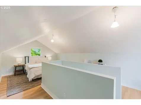 1716 N Rosa Parks Way Portland OR 97217