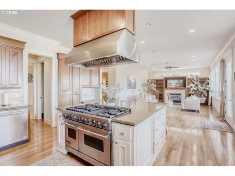 10235 SE Crescent Ridge Loop Happy Valley OR 97086