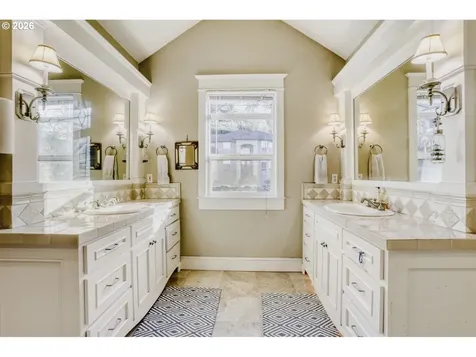 10235 SE Crescent Ridge Loop Happy Valley OR 97086