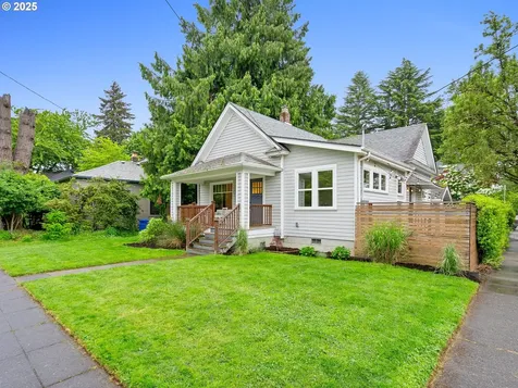 1104 SE Miller Street Portland OR 97202