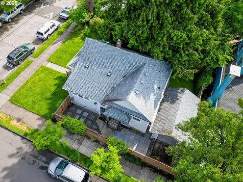 1104 SE Miller Street Portland OR 97202