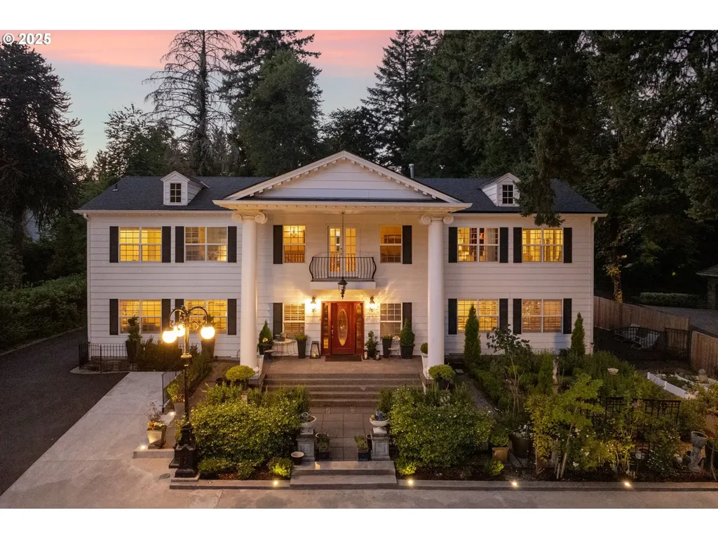 1505 Country Club Road Lake Oswego OR 97034