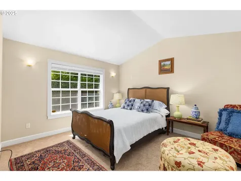 1505 Country Club Road Lake Oswego OR 97034