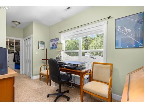 1505 Country Club Road Lake Oswego OR 97034