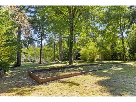 1505 Country Club Road Lake Oswego OR 97034