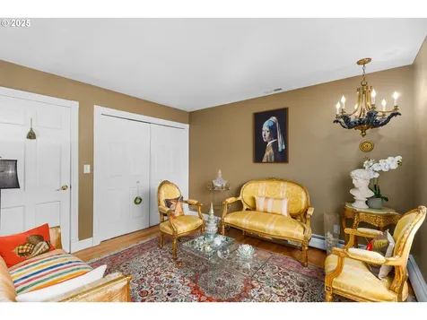 1505 Country Club Road Lake Oswego OR 97034