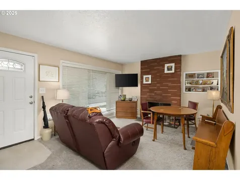 1015 NE 60th Avenue Portland OR 97213