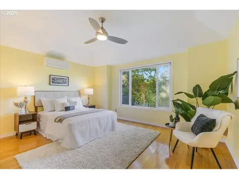 8770 SW 71st Place Portland OR 97223