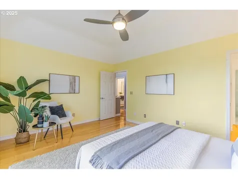 8770 SW 71st Place Portland OR 97223